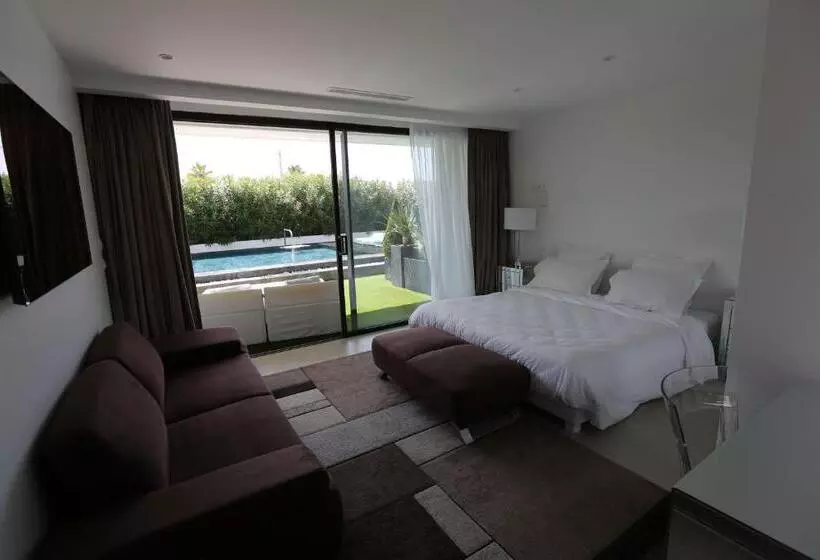 ペンション Villa Miami