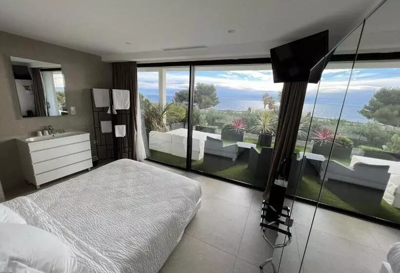 ペンション Villa Miami