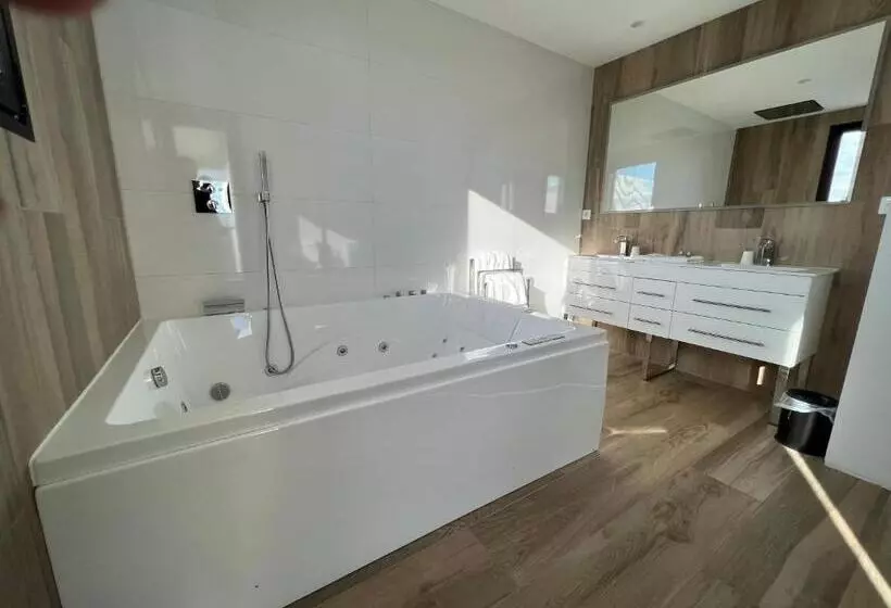 ペンション Villa Miami