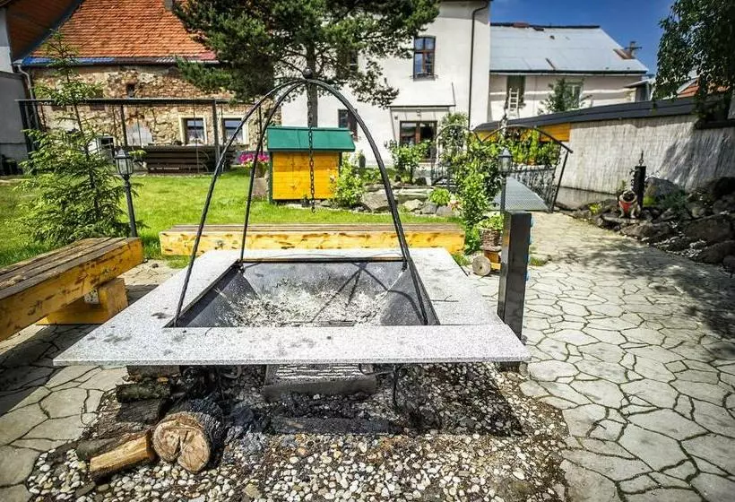 Majatalo Villa Zachar