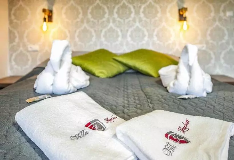 Majatalo Villa Zachar