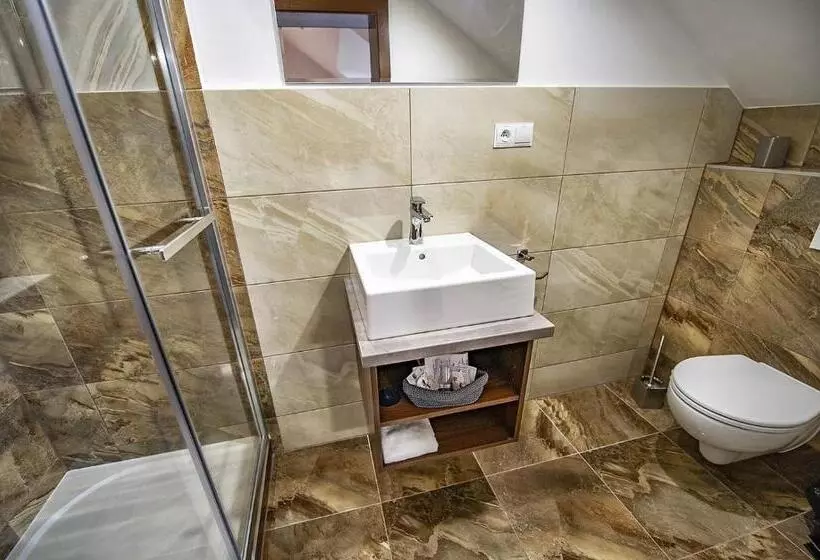 Majatalo Villa Zachar