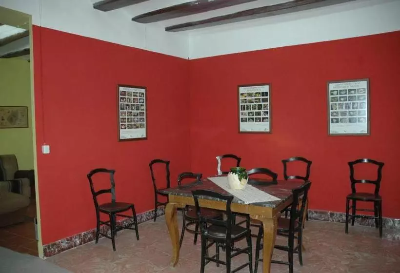 Albergue Ull De Canals