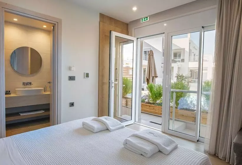 酒店 Almiriki Chios Rooms & Apartments