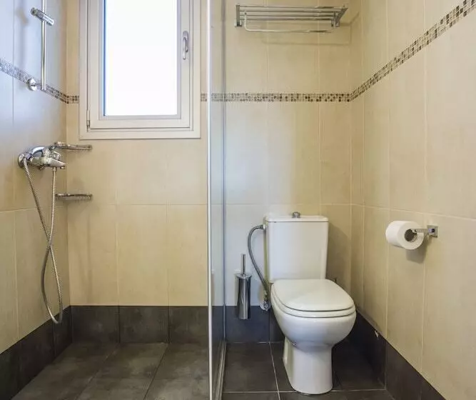 酒店 Almiriki Chios Rooms & Apartments