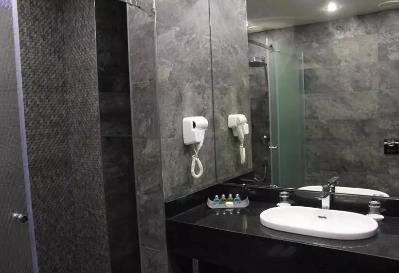 Erebuni Hotel Yerevan