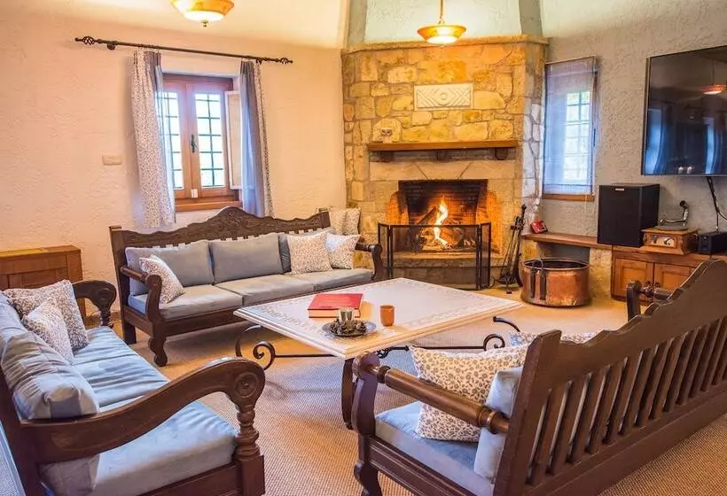 בית מלון כפרי Abeliona Retreat