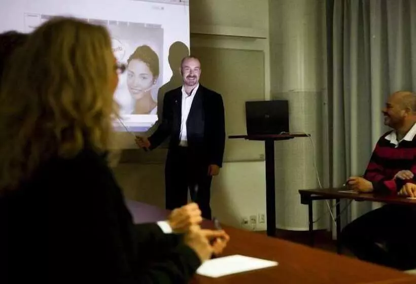 هتل Barken Viking