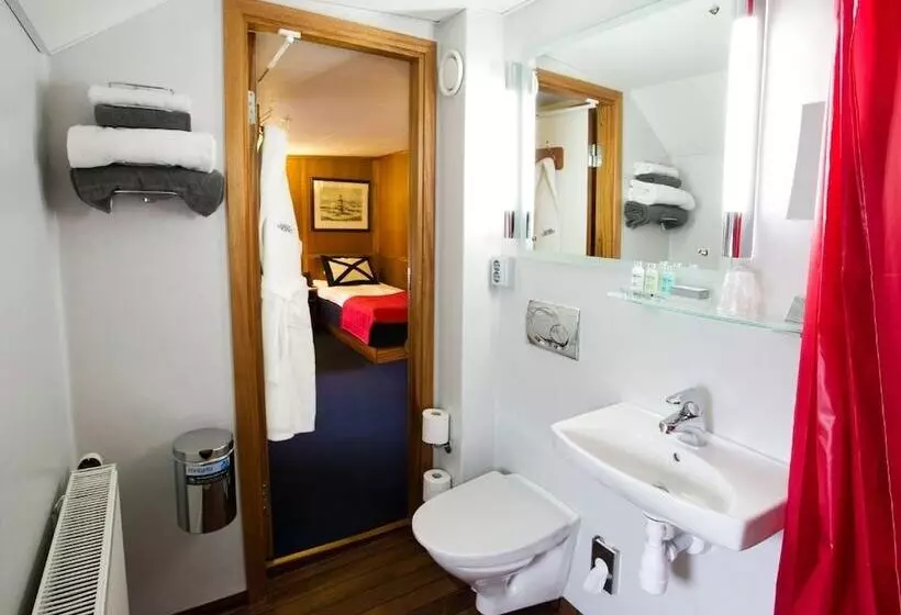 هتل Barken Viking