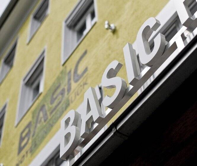 Basic Hotel Innsbruck