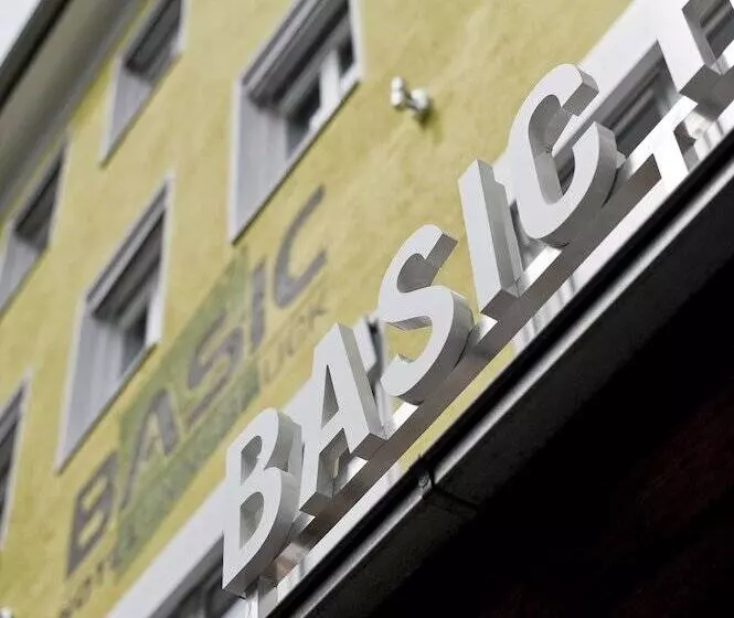 Basic Hotel Innsbruck
