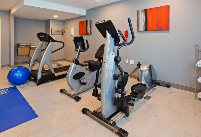 فندق Best Western Plus Fairfield