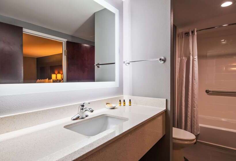 هتل Best Western Plus Fairfield