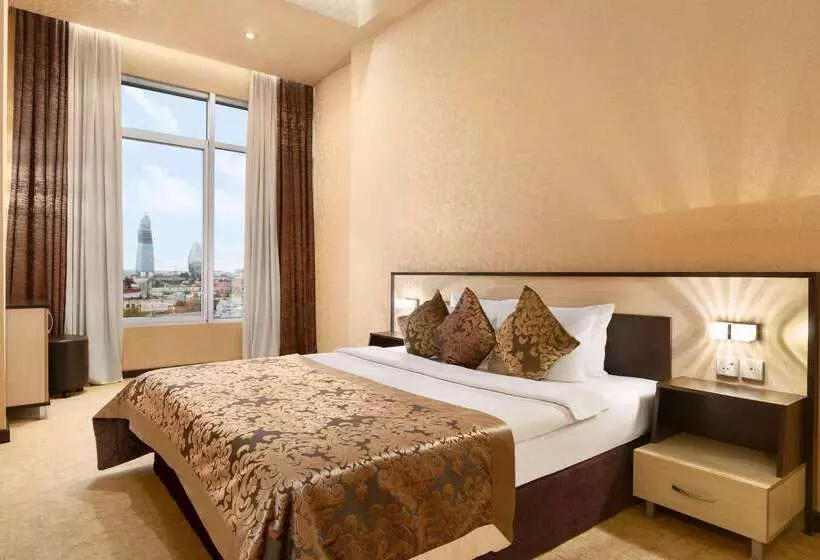 Days Hotel By Wyndham Baku