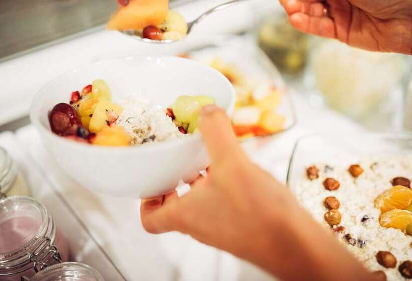 Harry S Home Dornbirn Hotel & Apartments