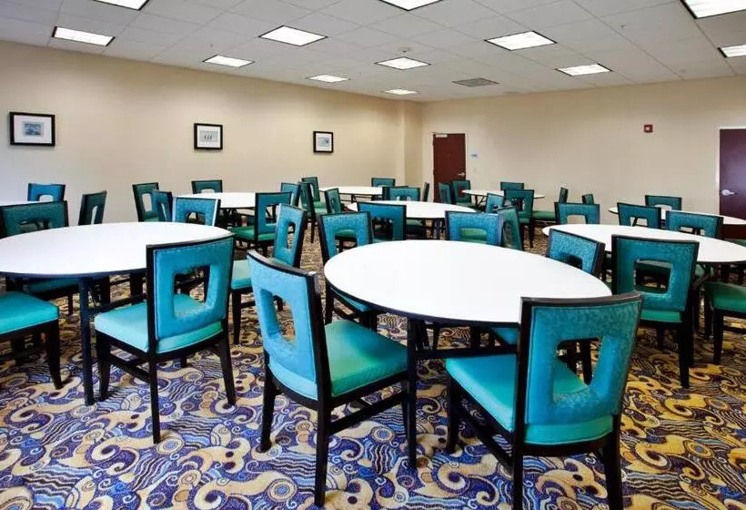 ホテル Holiday Inn Express Orlando Ocoee East, An Ihg