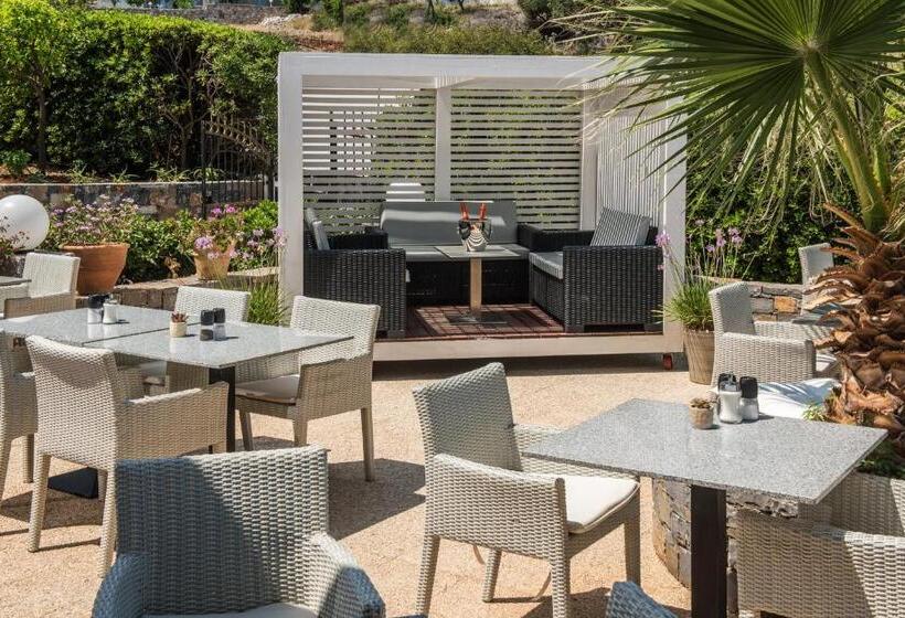 هتل Matheo Villas & Suites