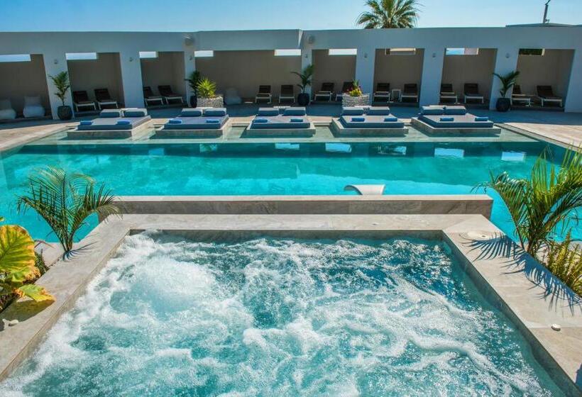 هتل Matheo Villas & Suites