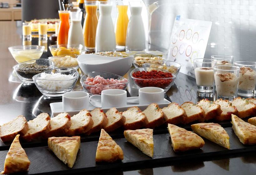 هتل NH Barcelona Diagonal Center