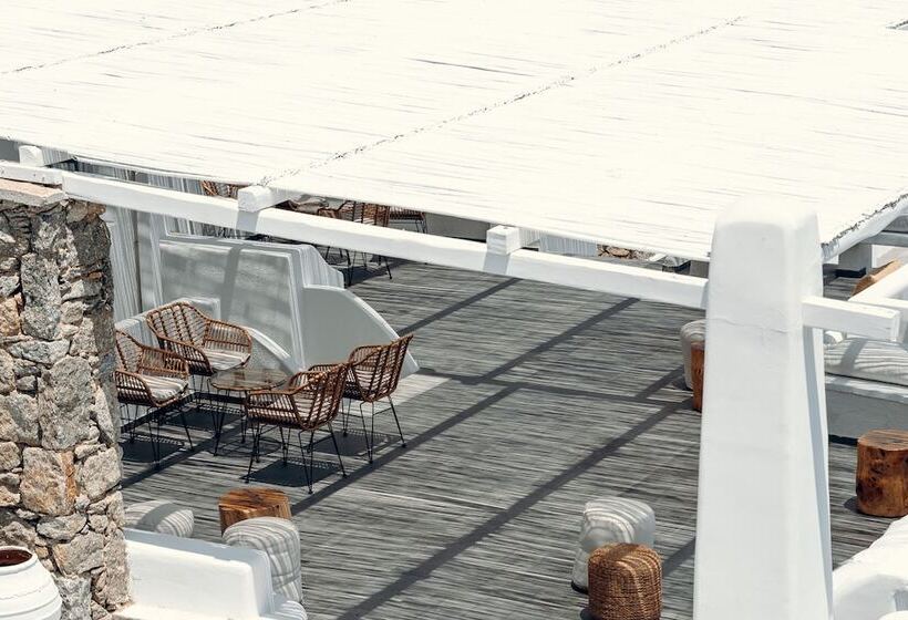 هتل Penelope Village