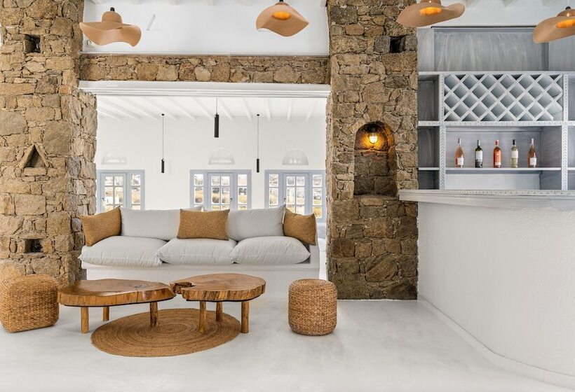 هتل Penelope Village