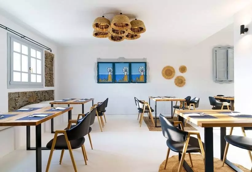 هتل Penelope Village