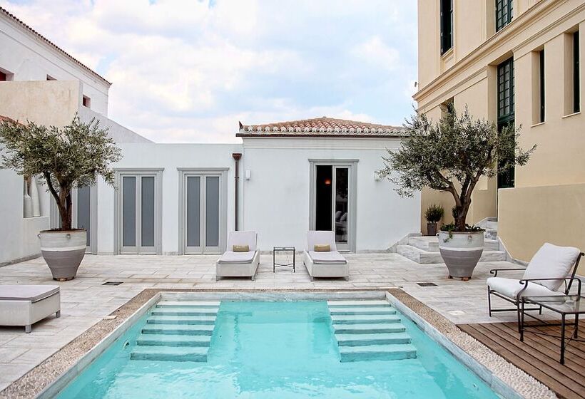 فندق Poseidonion Grand