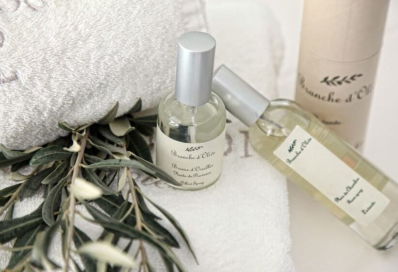 فندق Poseidonion Grand