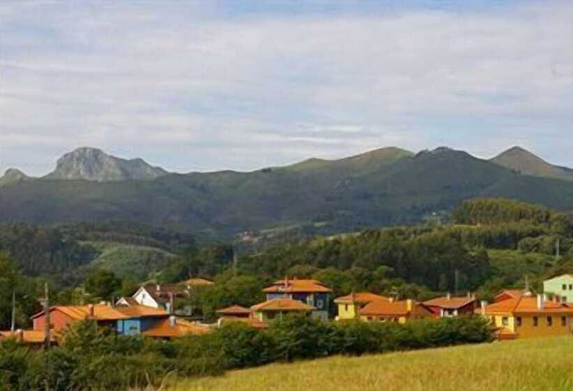 فندق Villadesella