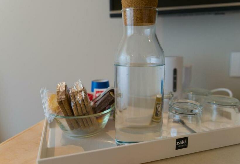 تختخواب و صبحانه Gaya Resort