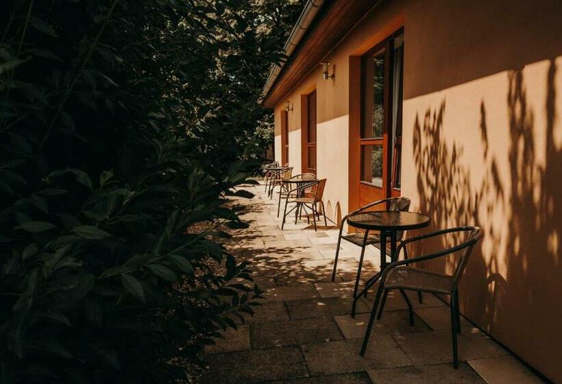 Отель Simply Rooms