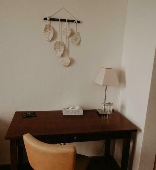 Отель Simply Rooms