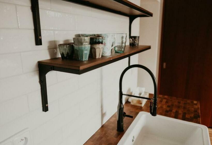 Отель Simply Rooms