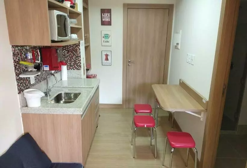 Suíte Charmosa Em Pedra Azul