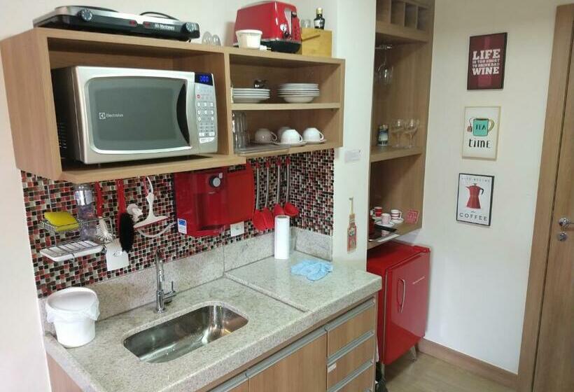 Suíte Charmosa Em Pedra Azul