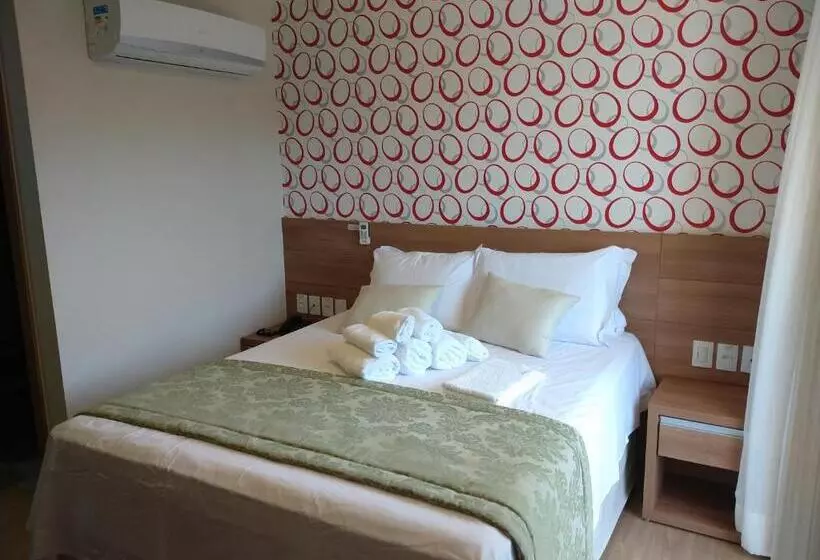 Suíte Charmosa Em Pedra Azul