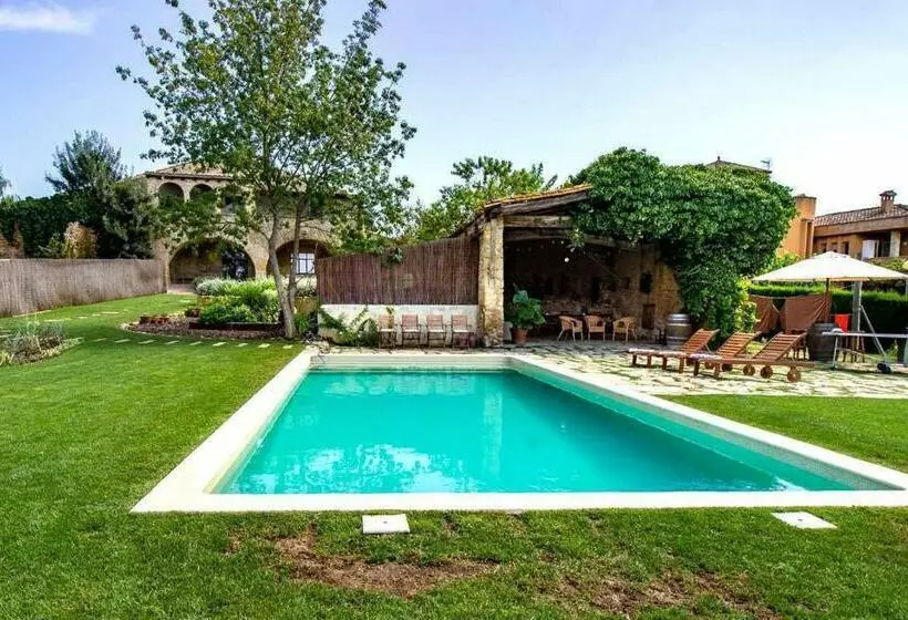 ベッドアンドブレックファースト Masía Can Grau Habitaciones Con Desayuno Inlcuido