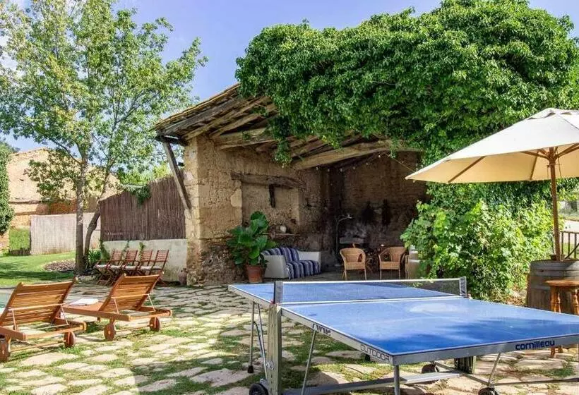 ベッドアンドブレックファースト Masía Can Grau Habitaciones Con Desayuno Inlcuido