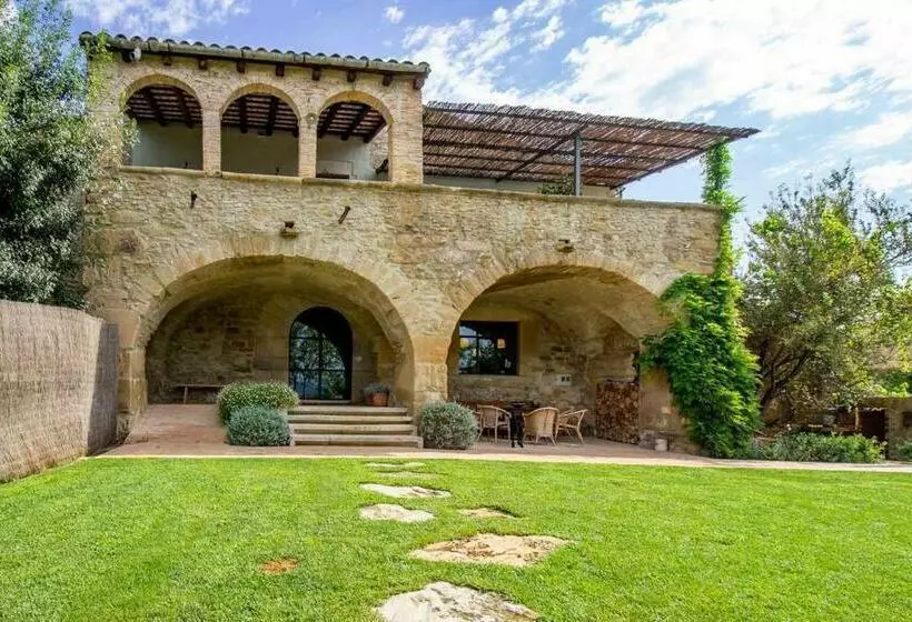 ベッドアンドブレックファースト Masía Can Grau Habitaciones Con Desayuno Inlcuido