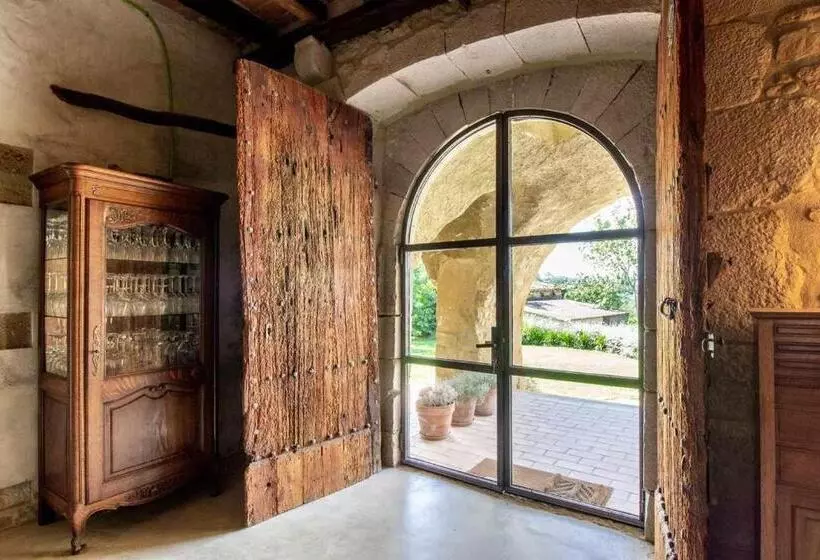 ベッドアンドブレックファースト Masía Can Grau Habitaciones Con Desayuno Inlcuido