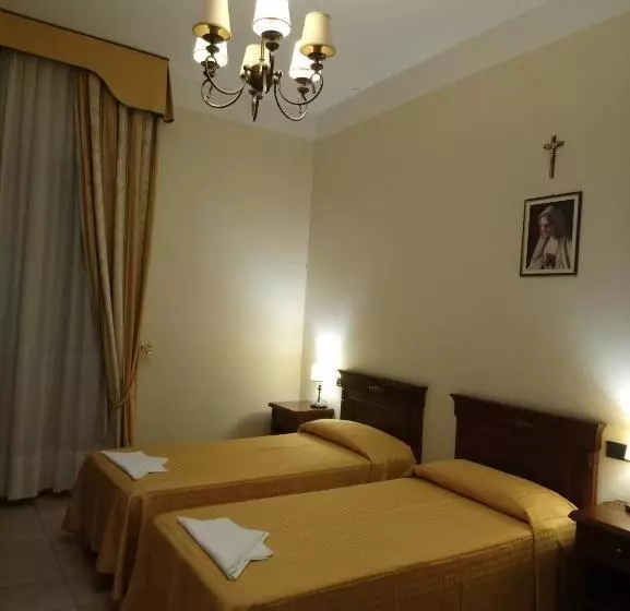 Hotelli Casapaceebene