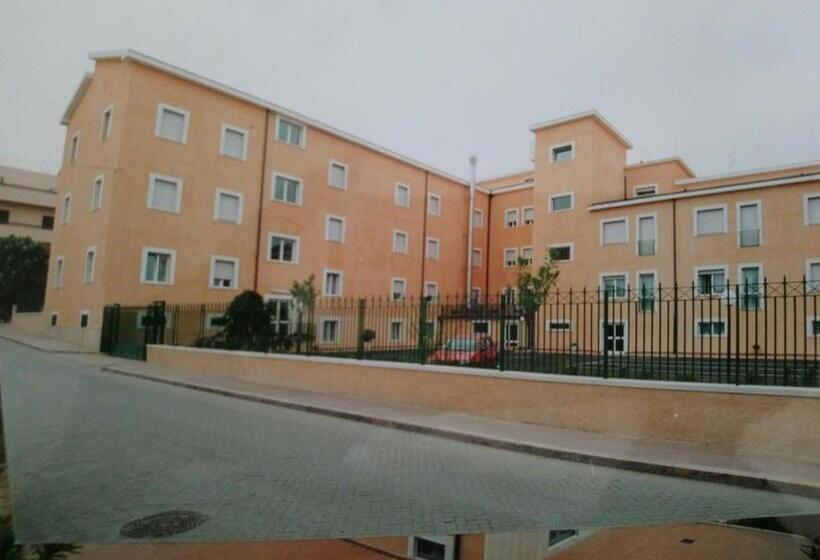 בית מלון כפרי Casapaceebene