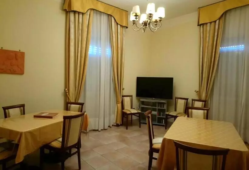 Hotelli Casapaceebene