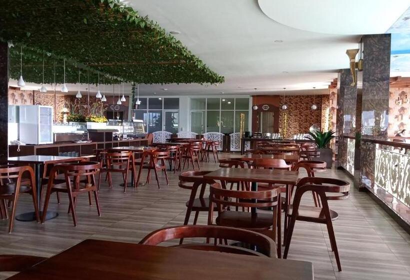 فندق Grand Bayu Hill