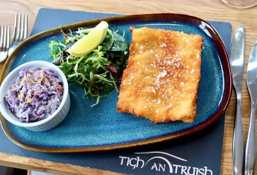 Hotelli Tigh An Truish Inn