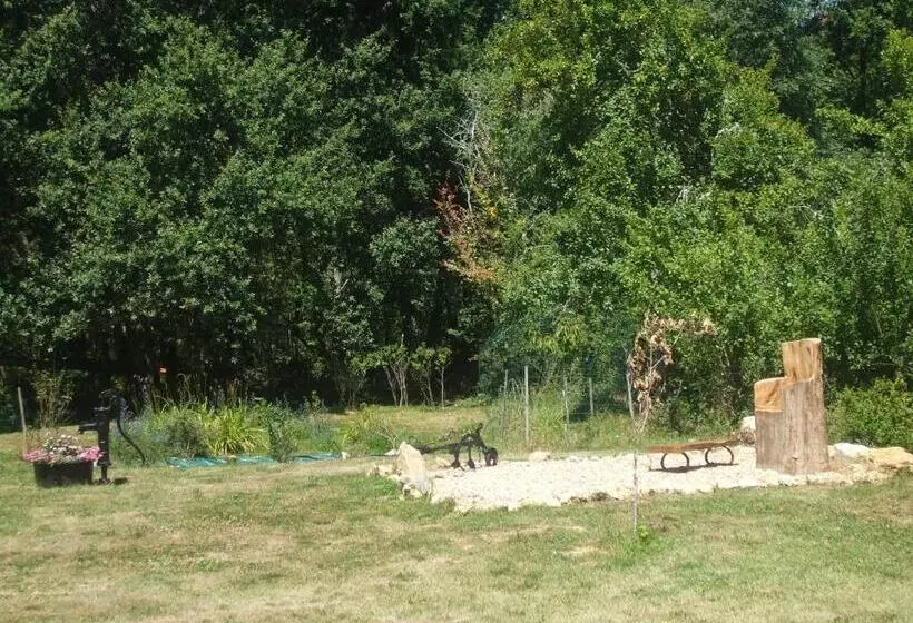 ペンション Les Chambres De Beauviel