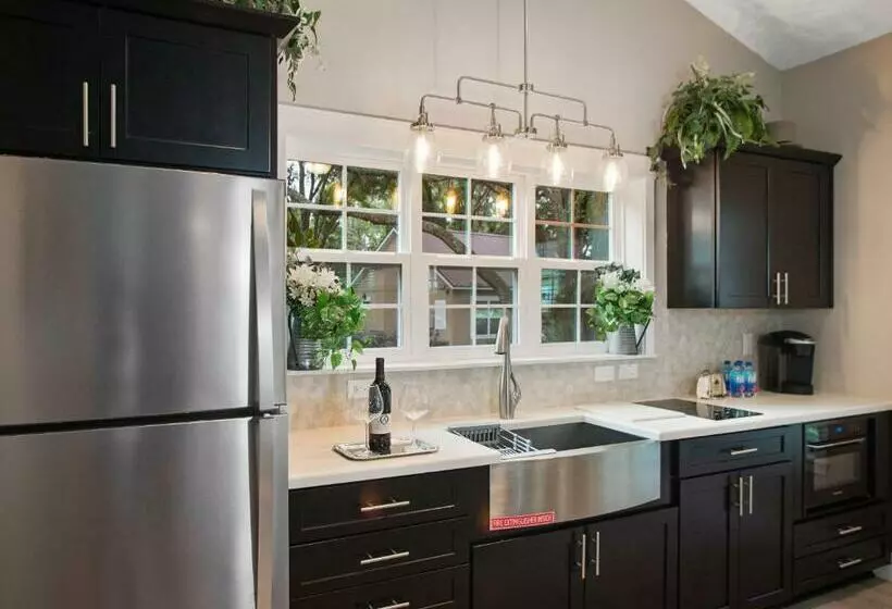 The Grand Oaks Resort