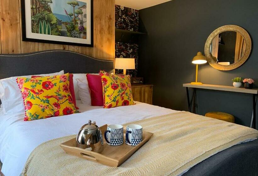 تختخواب و صبحانه Sherlocks Lodgings