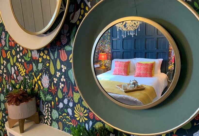 تختخواب و صبحانه Sherlocks Lodgings