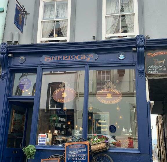 تختخواب و صبحانه Sherlocks Lodgings